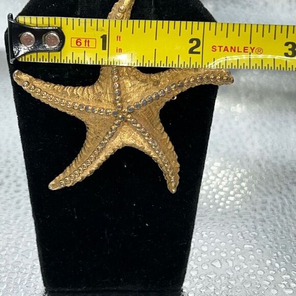 Chunky Starfish Sea Star Brooch Classic Nautical Gold Tone Faux Pearl Regency - Picture 2 of 7
